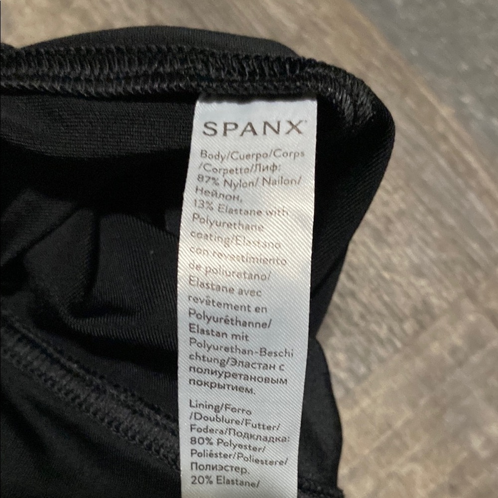 Spanx Moto Faux Leather Black Leggings - Picture 3 of 13